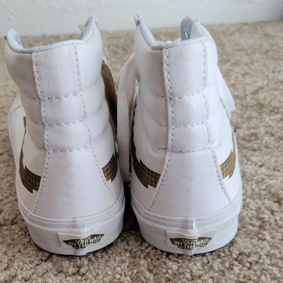 Vans Nintendo Sk8 Size 6 Men 7.5 Ladies NWT - Picture 3 of 6